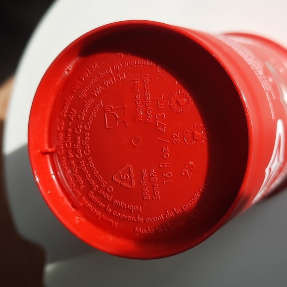 Starbucks Holiday limited edition 2023 Reusable Red Cup to go 16 oz. Grande - Picture 7 of 7